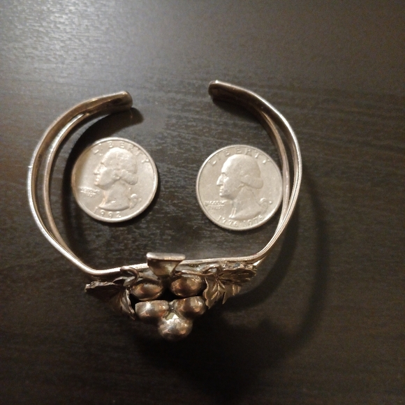 Adjustable 925 silver grapes 🍇 bracelet - Picture 8 of 9